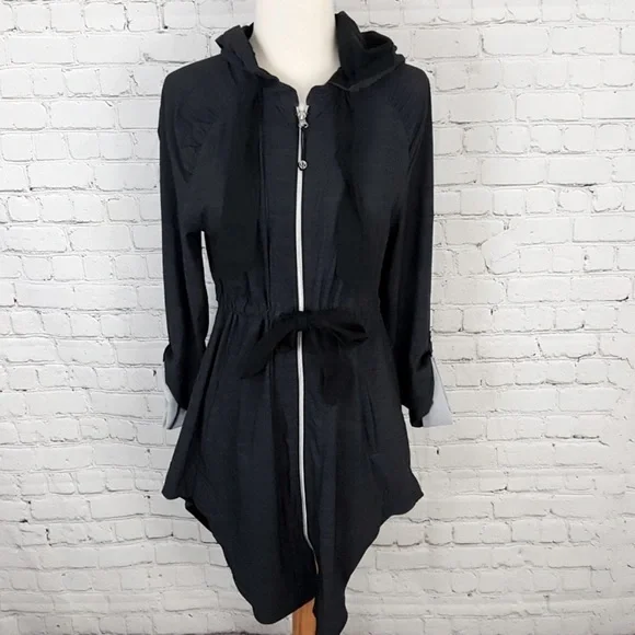 Lululemon Vitality Jacket - Picture 2 of 9